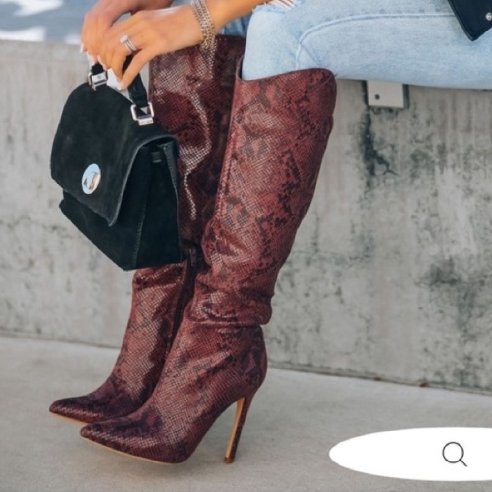 Aspen heeled Glossy Python Red size 8